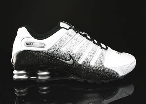 nike shox nz eu schwarz weiss silber|Nike shox 501524.